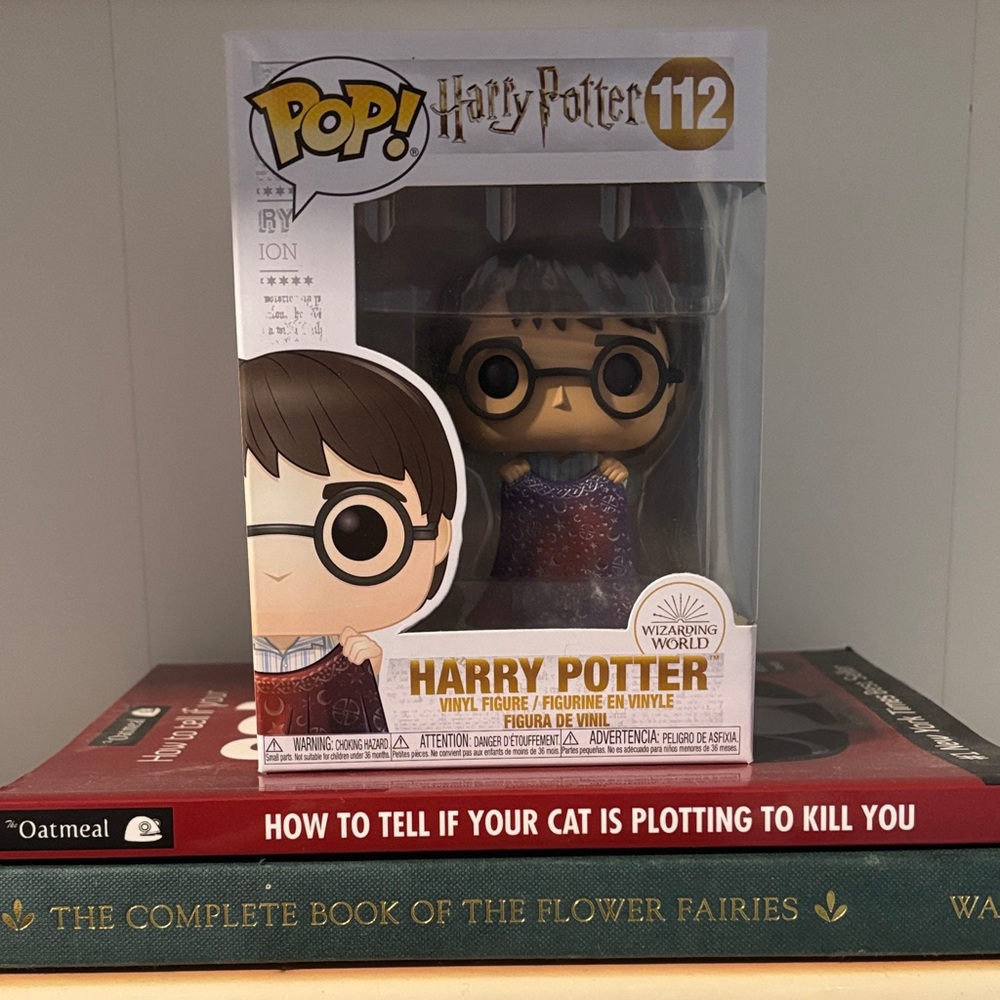 Funko Vinyl Figure - Harry Potter with Invisibility Cloak (112)